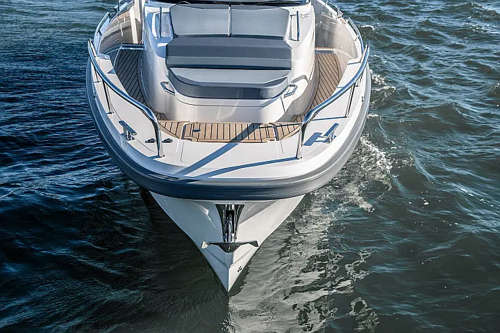 Nimbus Tender T11 - 
