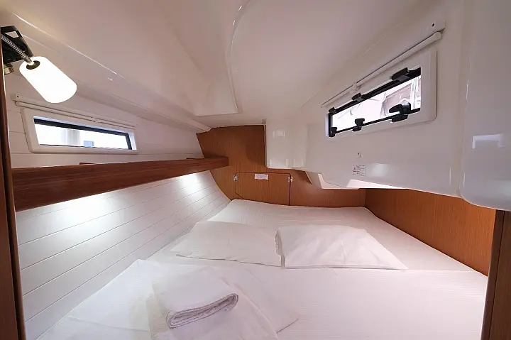 Bavaria 33 Cruiser - 