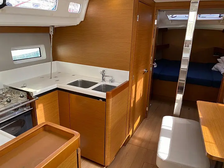 Sun Odyssey 440 - 