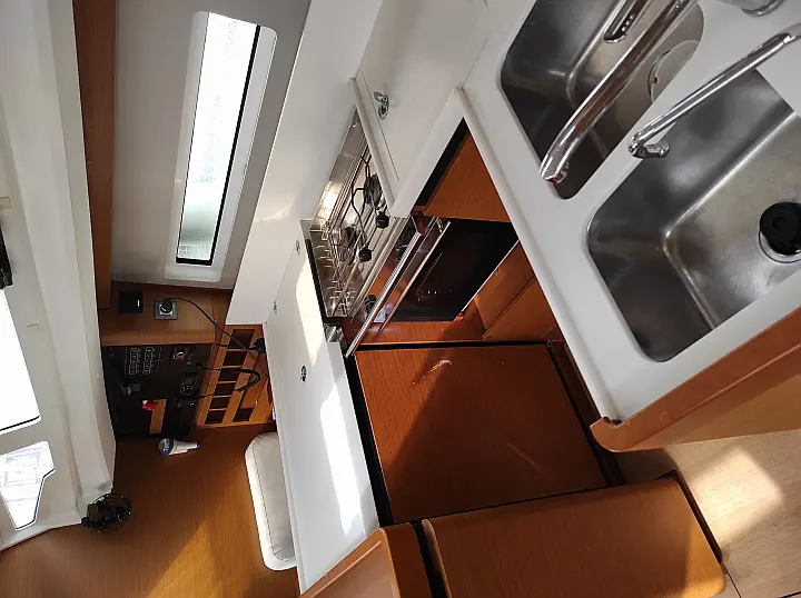 Sun Odyssey 440 - 