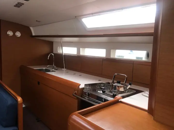 Sun Odyssey 519 - 