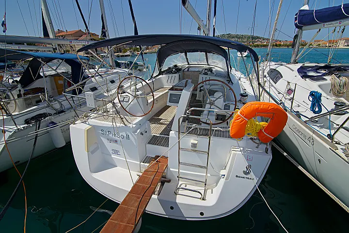 Beneteau Oceanis 43  - 