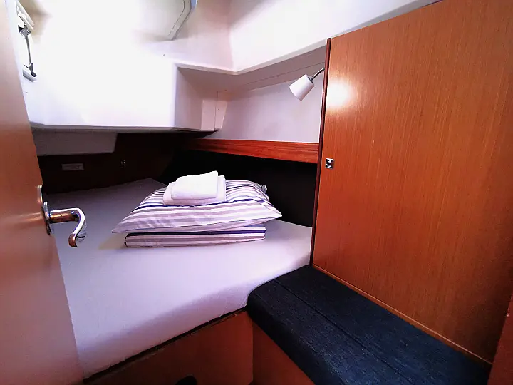 Bavaria Cruiser 37 - 