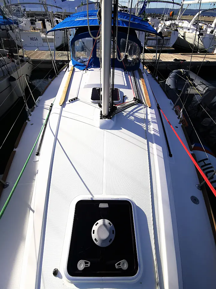 Sun Odyssey 33i - 