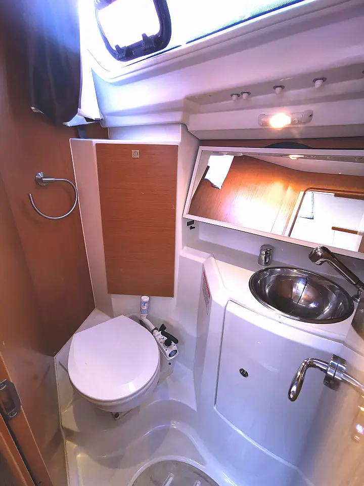 Sun Odyssey 36i - 