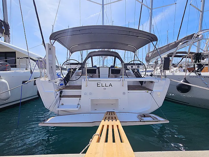 Dufour 41 Grand Large - External image