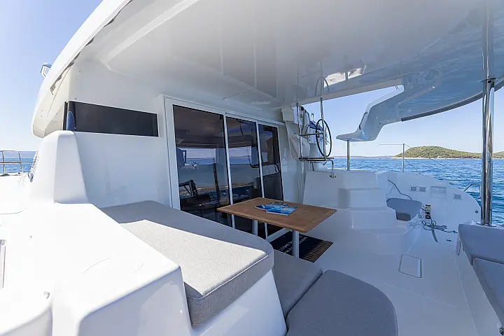 Lagoon 38 - 