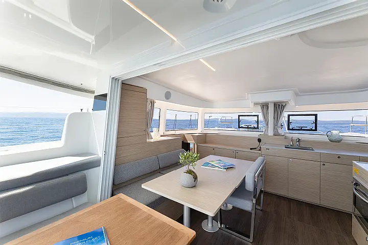 Lagoon 38 - 