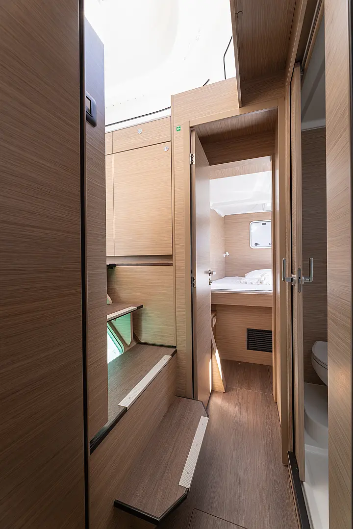 Lagoon 38 - 