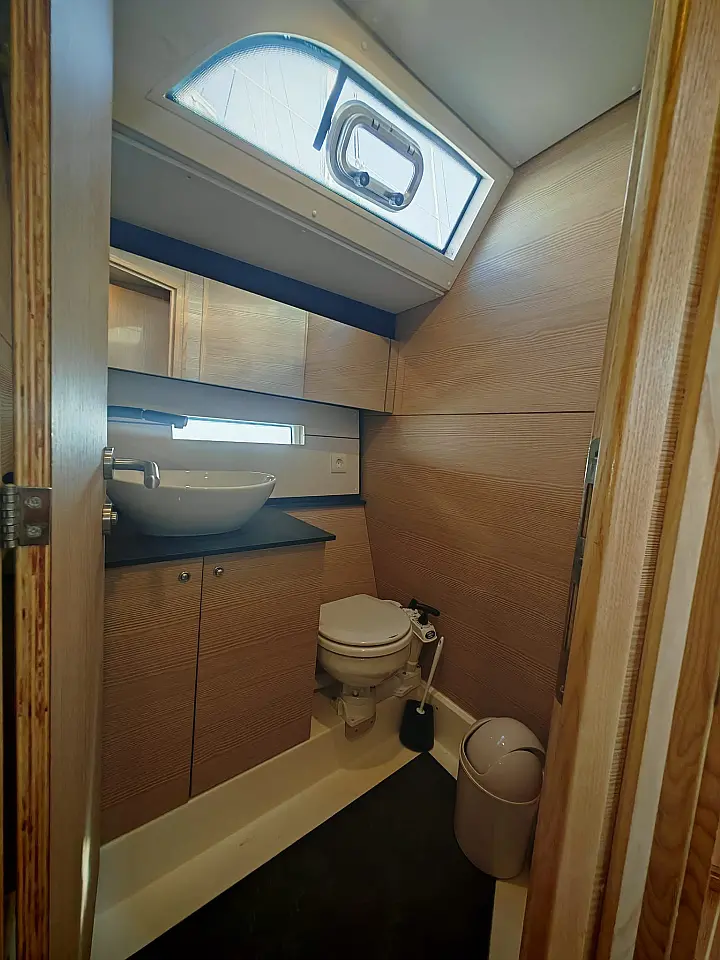 D&D Kufner 56 - 5 cab - 