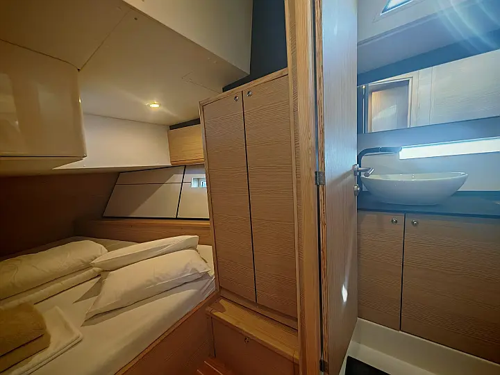 D&D Kufner 56 - 5 cab - 