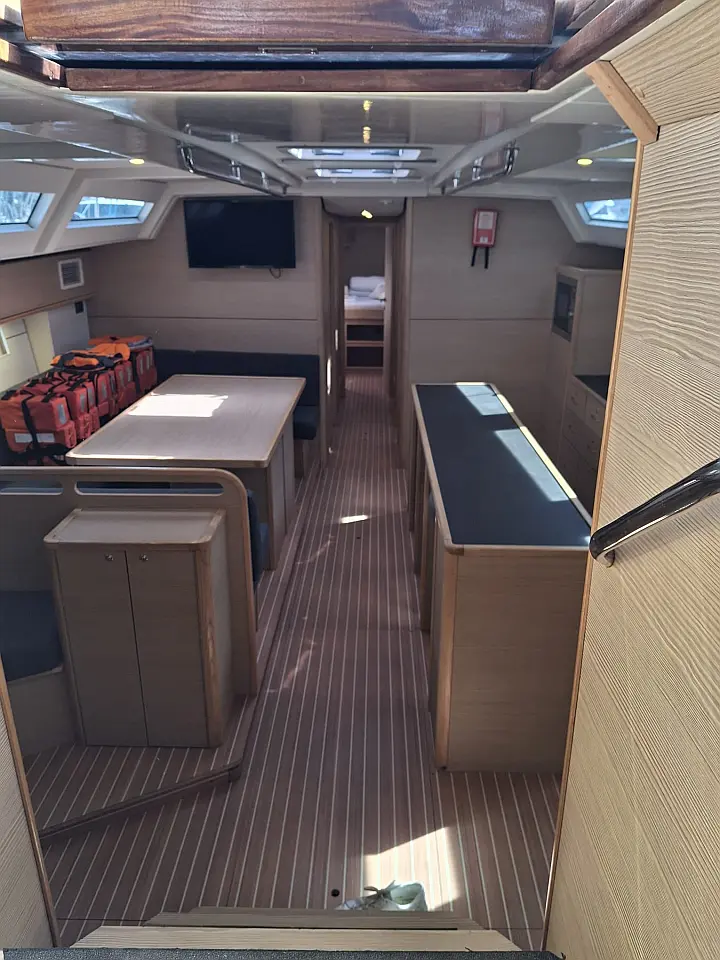 D&D Kufner 56 - 5 cab - 