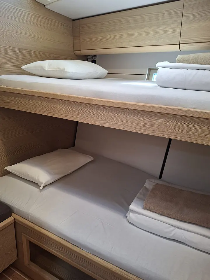 D&D Kufner 56 - 5 cab - 