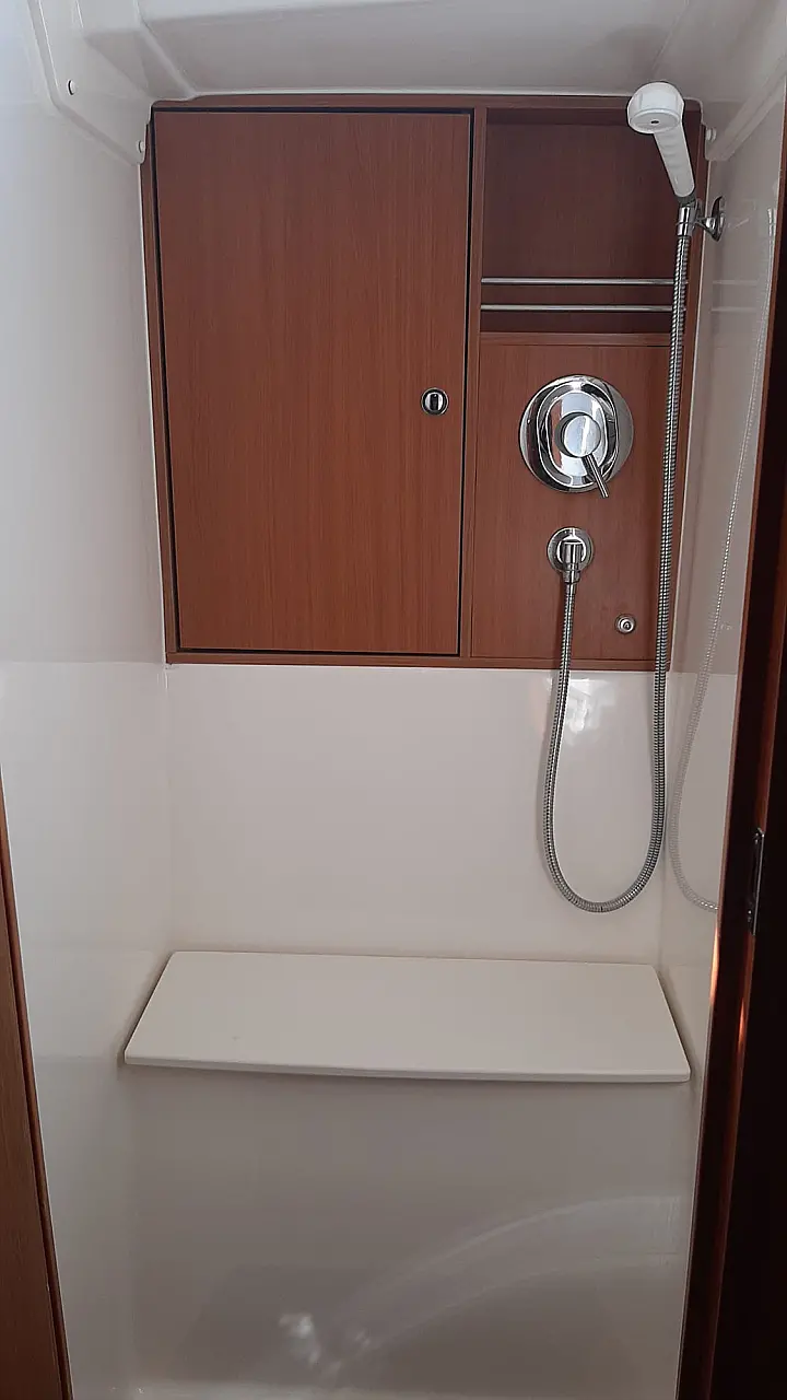 Bavaria Cruiser 45 - 