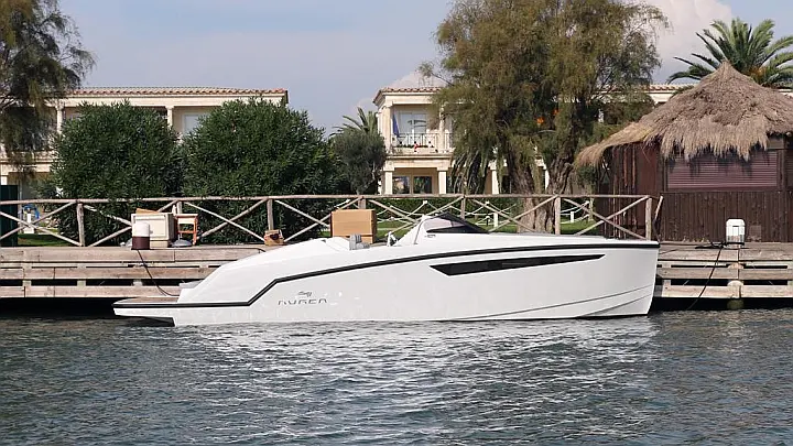 Aurea 30 'Cabin Dream Daycruiser - 