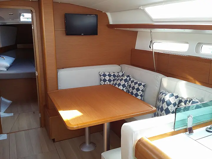 Sun Odyssey 419 - 