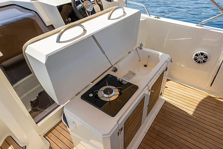 Atlantic 730 Suncruiser - 