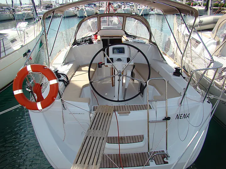 Sun Odyssey 33i - 