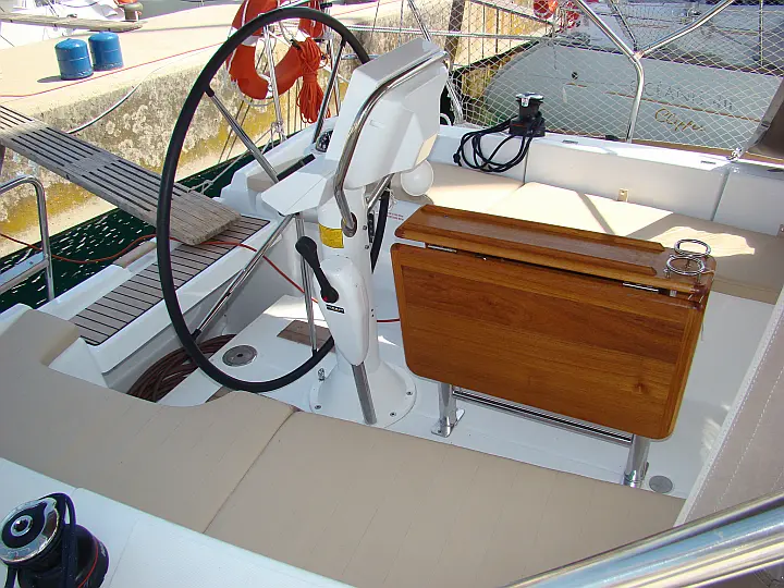 Sun Odyssey 33i - 