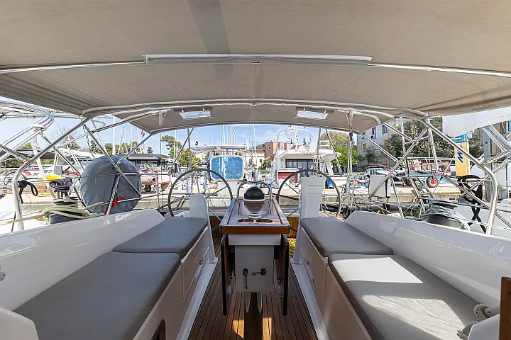 Bavaria Cruiser 34 Style - 