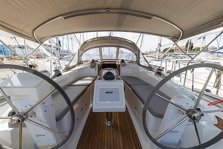 Bavaria Cruiser 34 Style - 