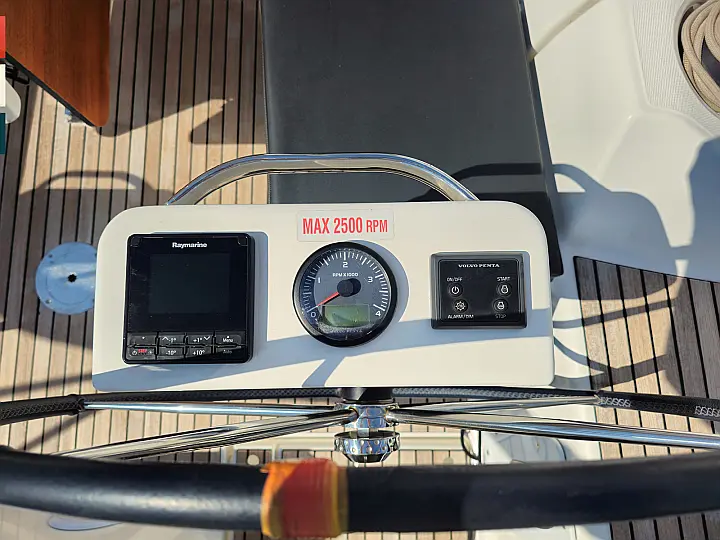 Dufour 360 Grand Large - 