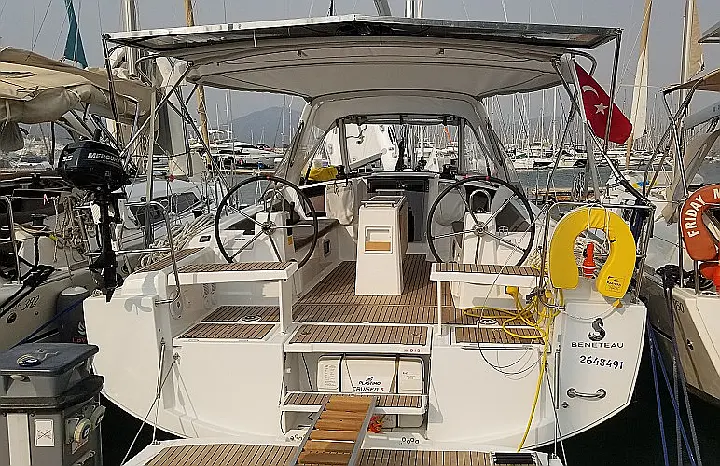 Oceanis 38.1 - 