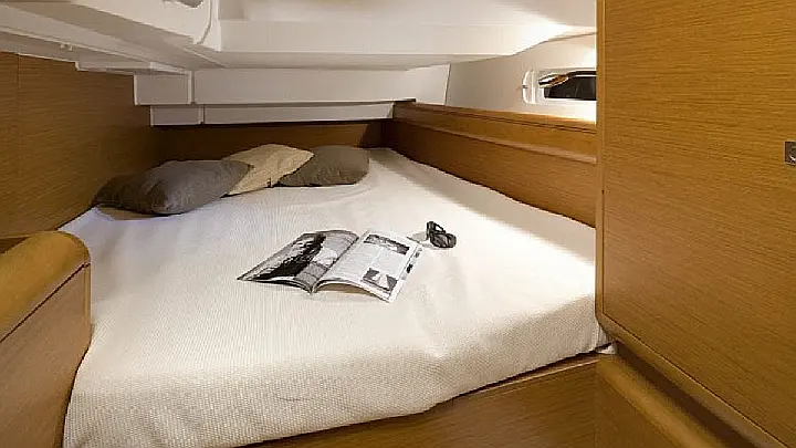 Sunsail 41.3 - 