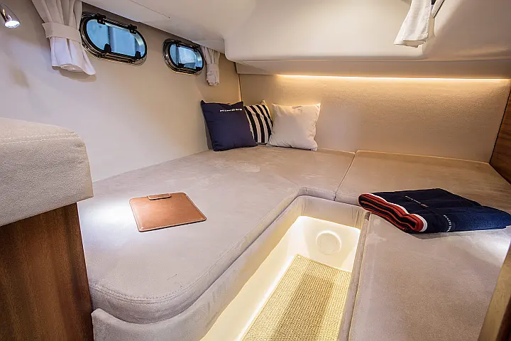 Nimbus 405 Flybridge - 