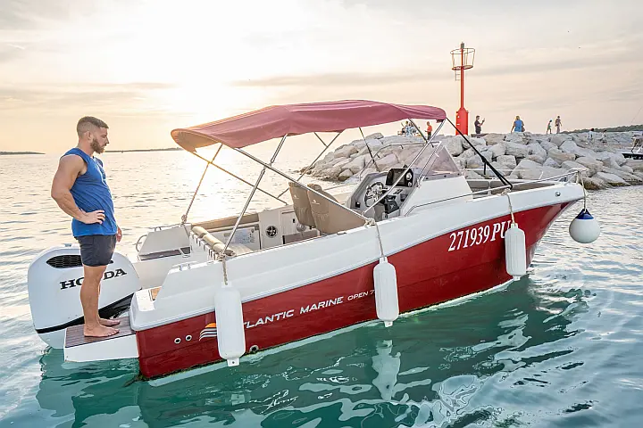 Atlantic Marine 750 - 