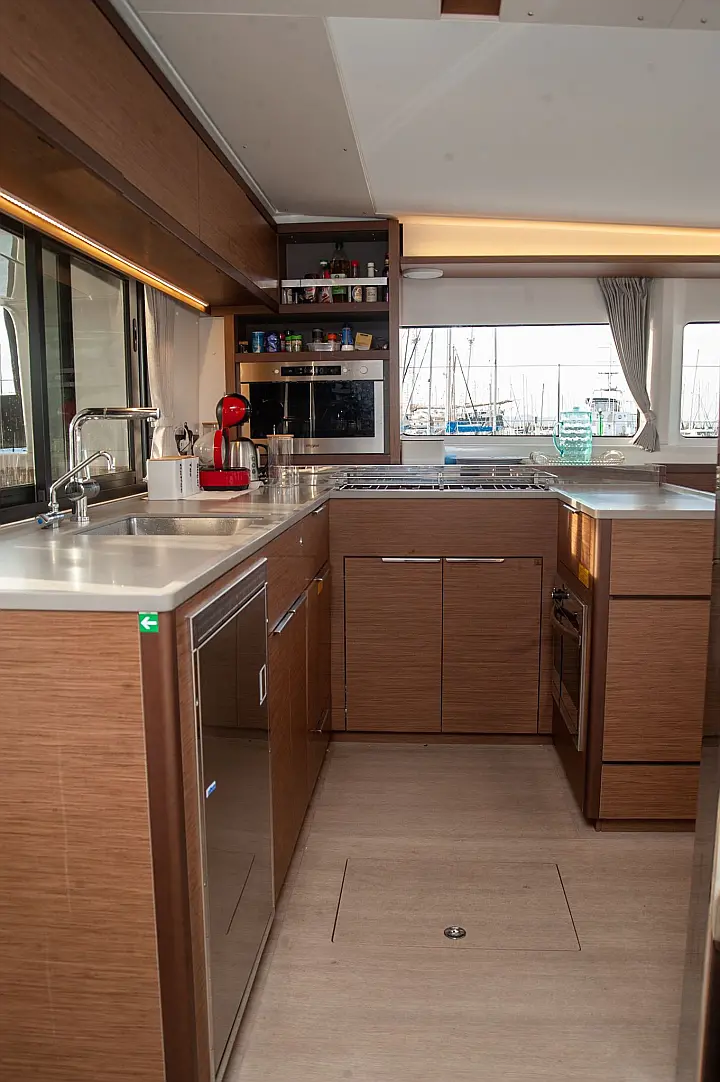 Lagoon 46 OWNERS - 