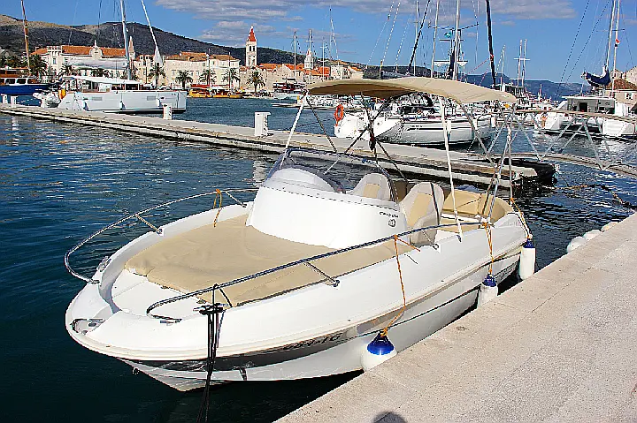 Beneteau Flyer 550 SD - 