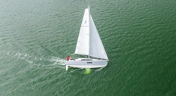 Moorings Oceanis 30.1 - 