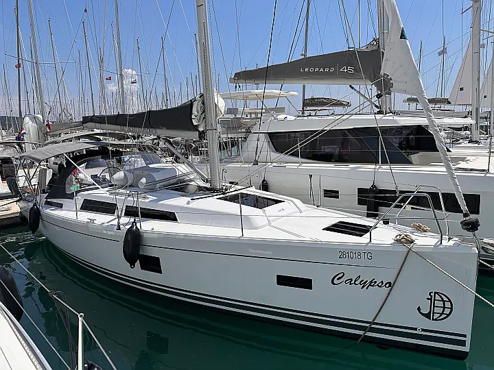 Hanse 388 - 