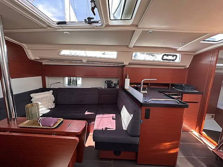 Hanse 388 - 