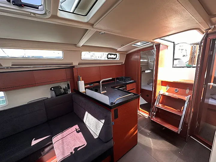 Hanse 388 - 