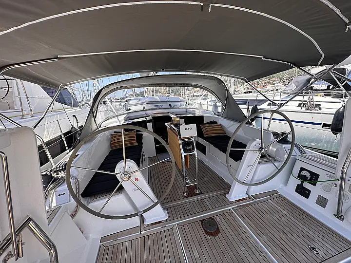 Hanse 388 - 