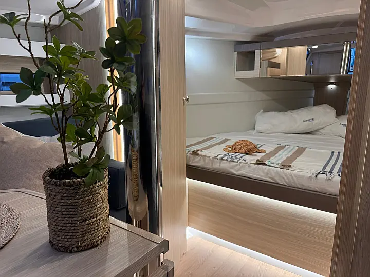 Maxus 35 - 