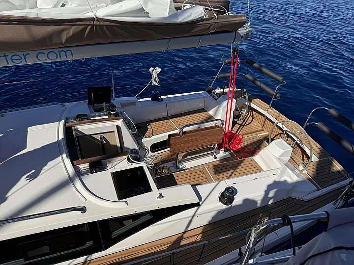 Maxus 35 - 