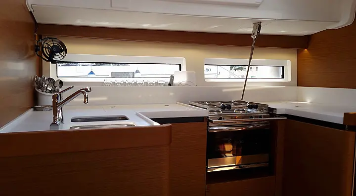 Sun Odyssey 490 - 