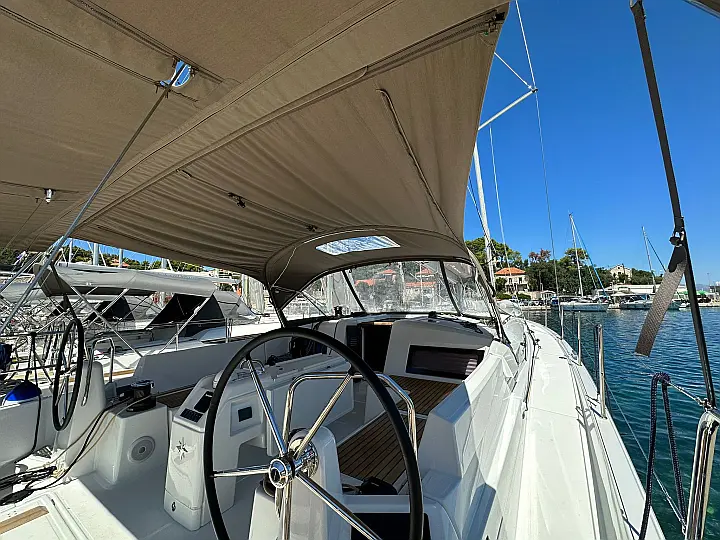 Sun Odyssey 490 - 