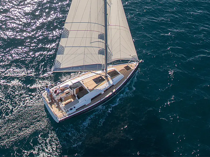 Hanse 388 - 