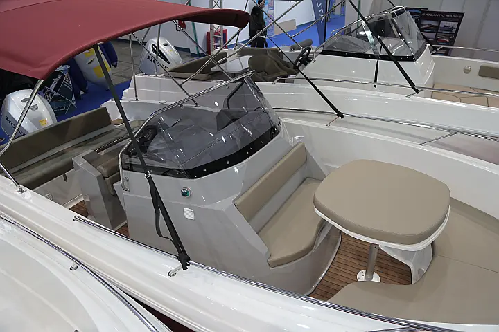 Atlantic Marine 670 - 