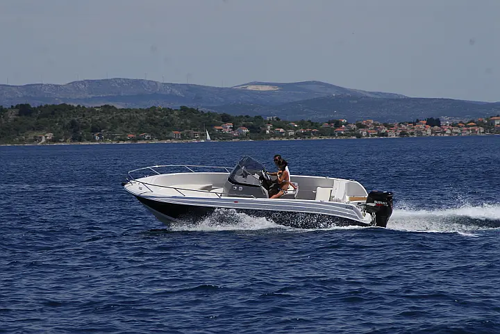 Atlantic Marine 670 - 