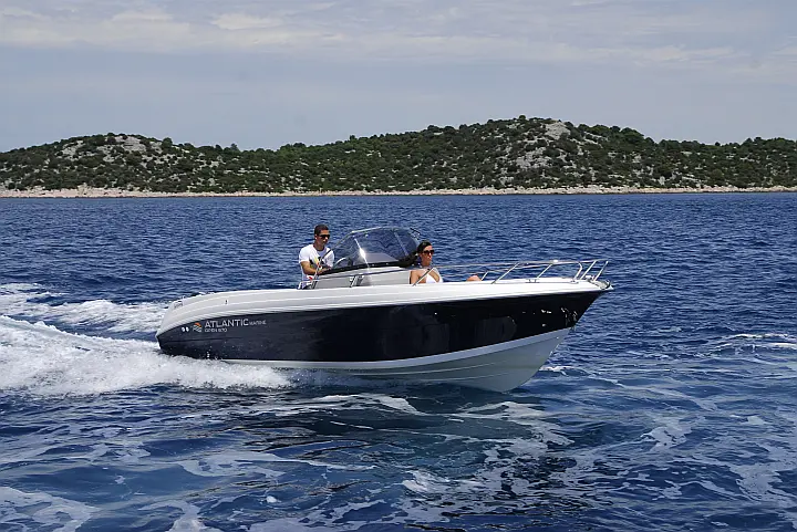 Atlantic Marine 670 - 