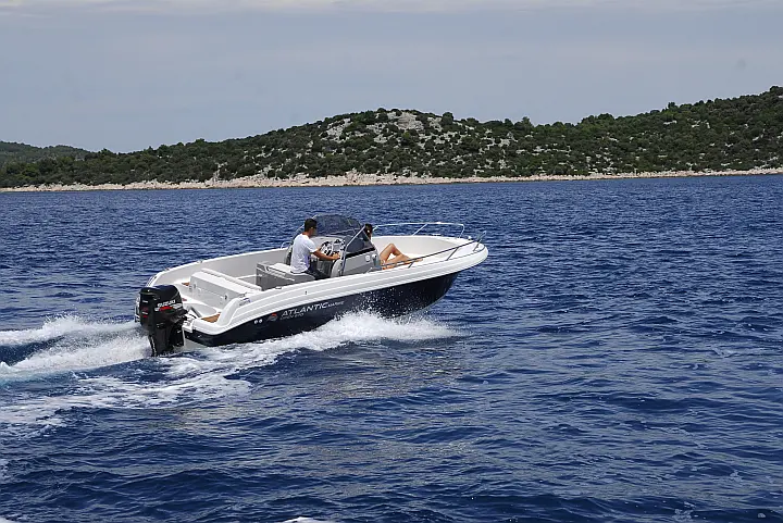 Atlantic Marine 670 - 