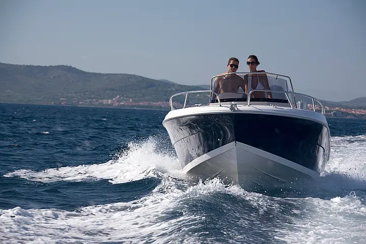 Atlantic Marine 670 - 