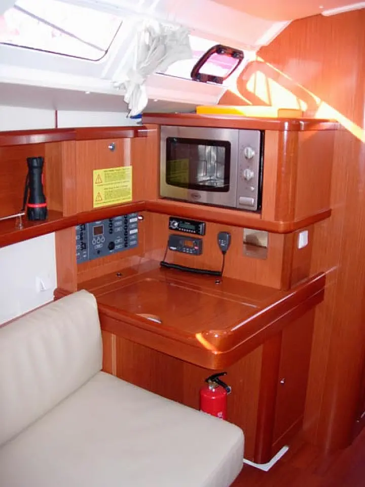 Oceanis 37 - 