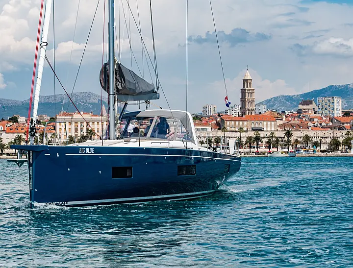 Oceanis Yacht 54 - 