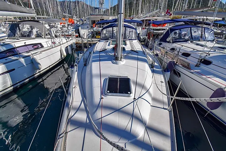 Sun Odyssey 37 - 